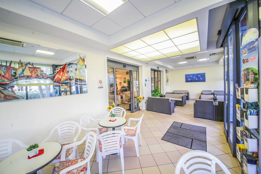 Hotel Santa Martina Villamarina Zewnętrze zdjęcie