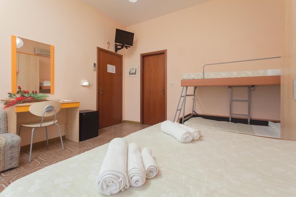 Hotel Santa Martina Villamarina Zewnętrze zdjęcie